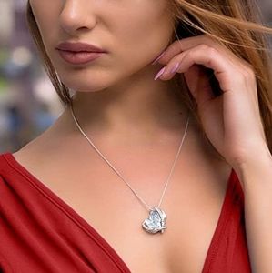 Heart Shaped Clear Crystal Pendant Necklace NWT*